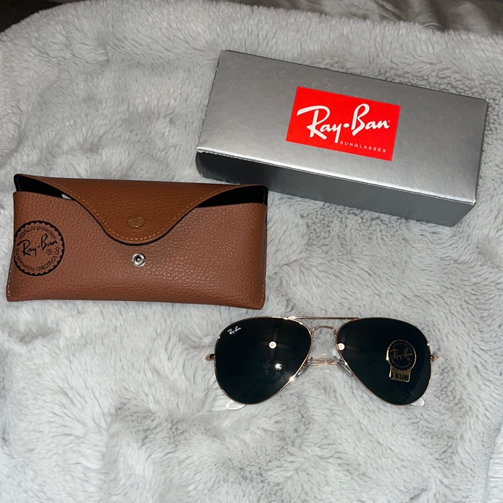 Brand New Unworn Ray Ban Aviators